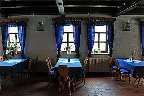 Szel Fiai Fogado Hotel Nyúl Екстериор снимка